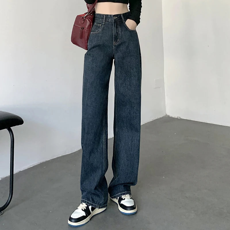HIGH-WAIST BAGGY JEANS