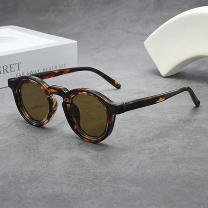 VIENNA RETRO ROUND SUNGLASSES