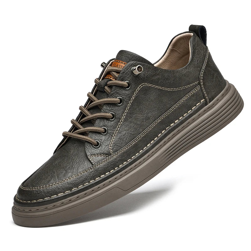 Classic genuine leather sneaker
