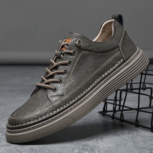 Classic genuine leather sneaker